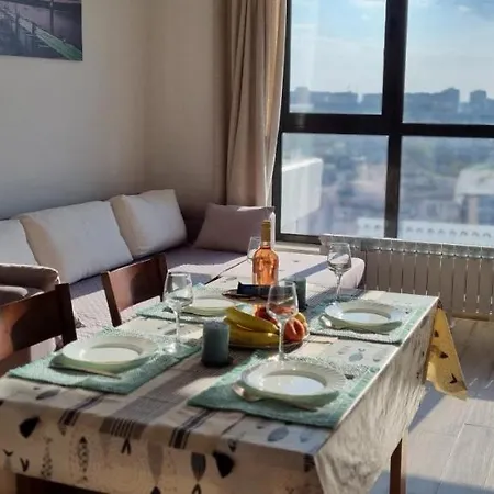 Lazur Flora Burgas Apartment Burgas